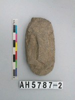 藏品(小型舌刃打製石斧)的圖片